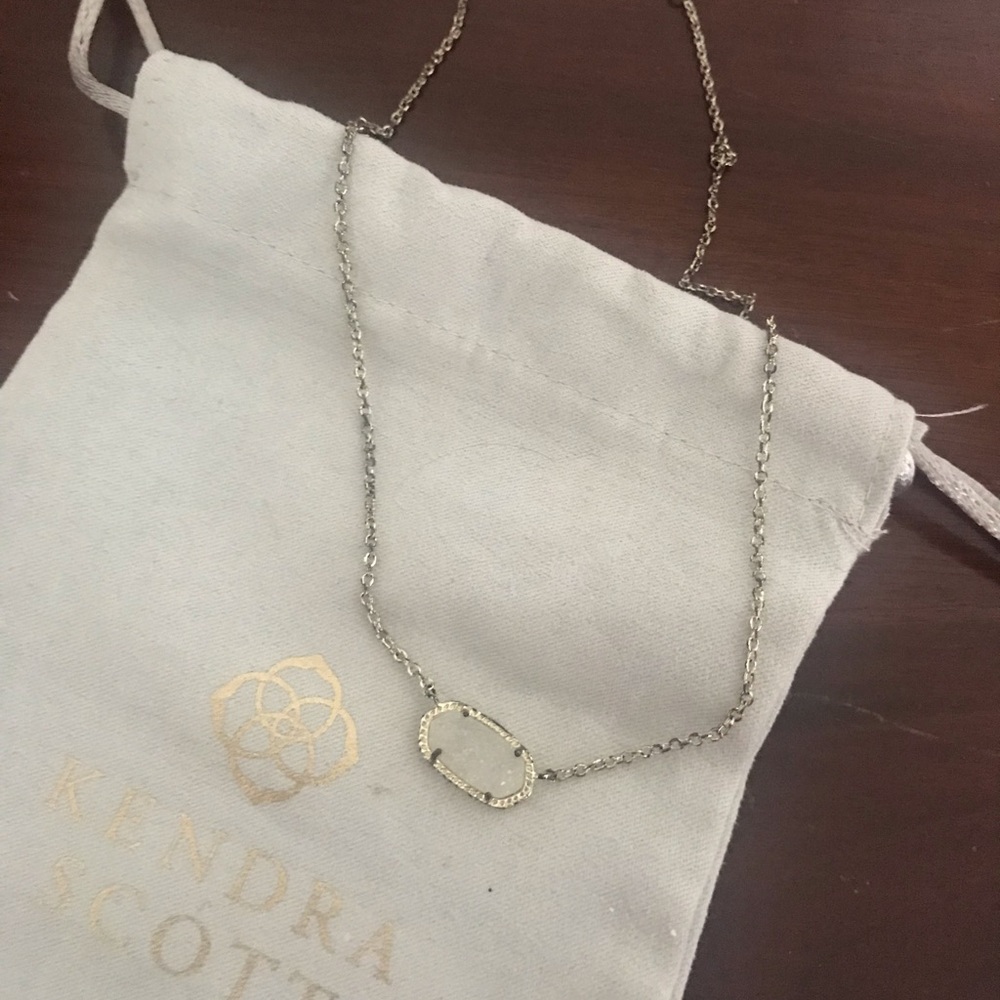 Kendra Scott Necklace